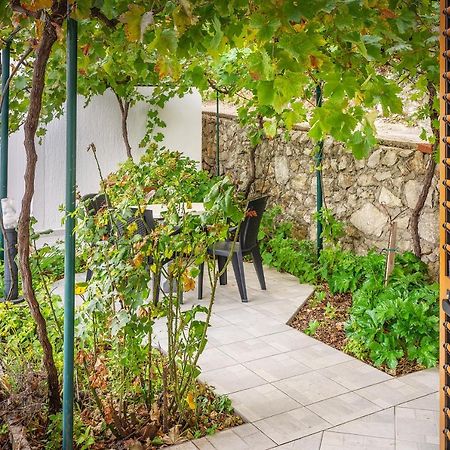 Apartments Juranic I Baška Buitenkant foto