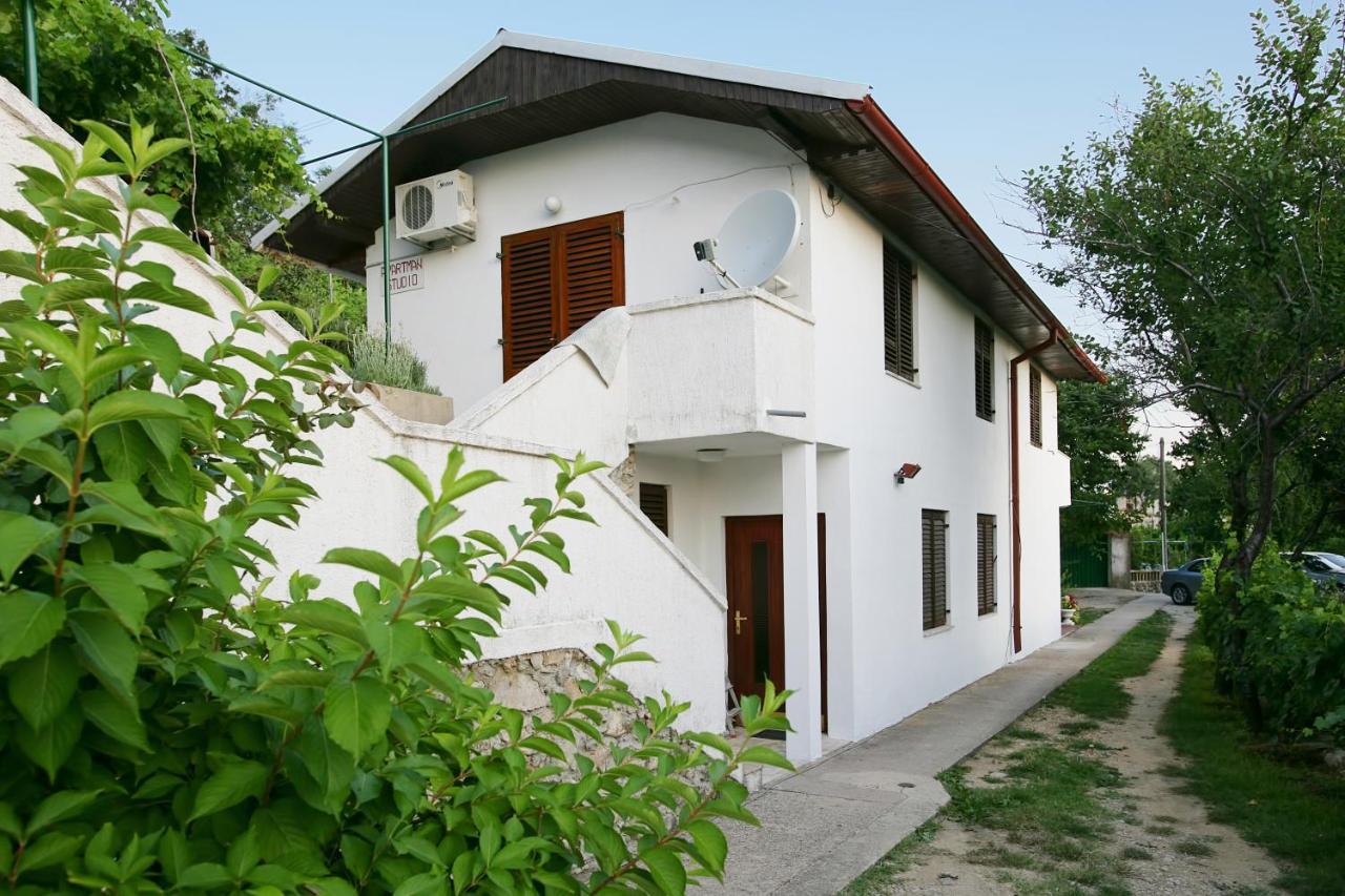 Apartments Juranic I Baška Buitenkant foto
