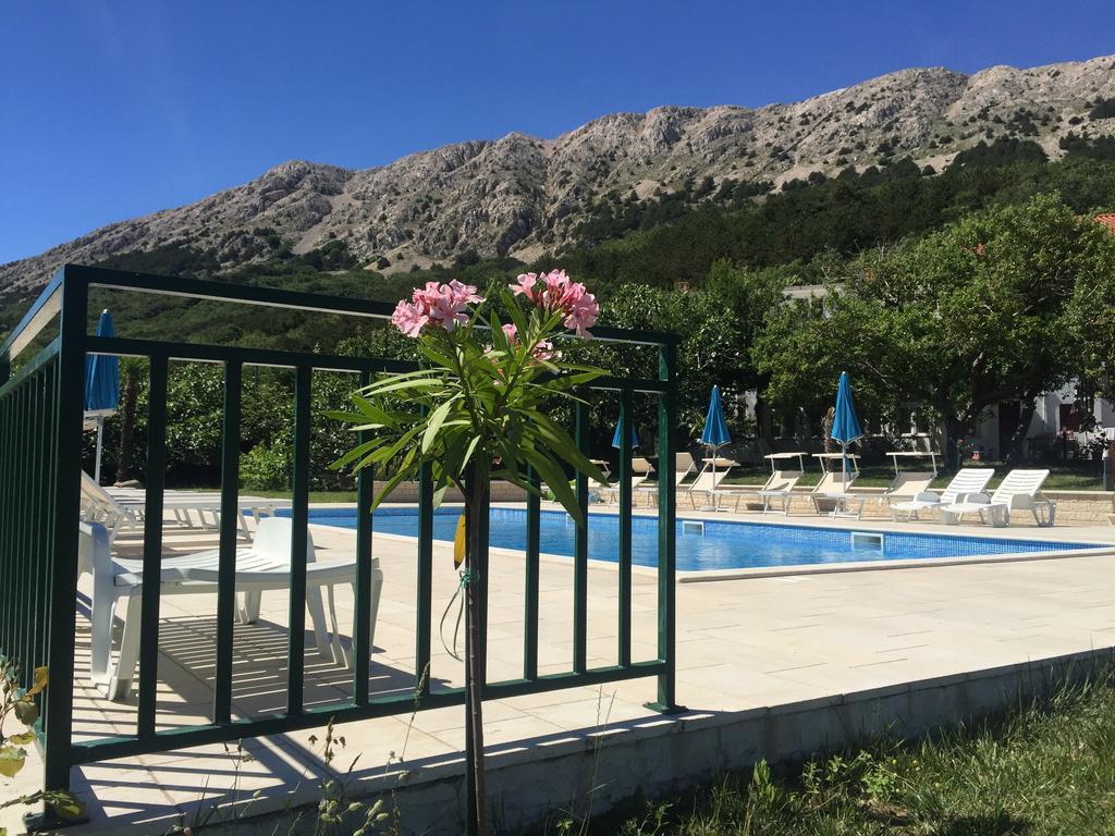 Apartments Juranic I Baška Buitenkant foto