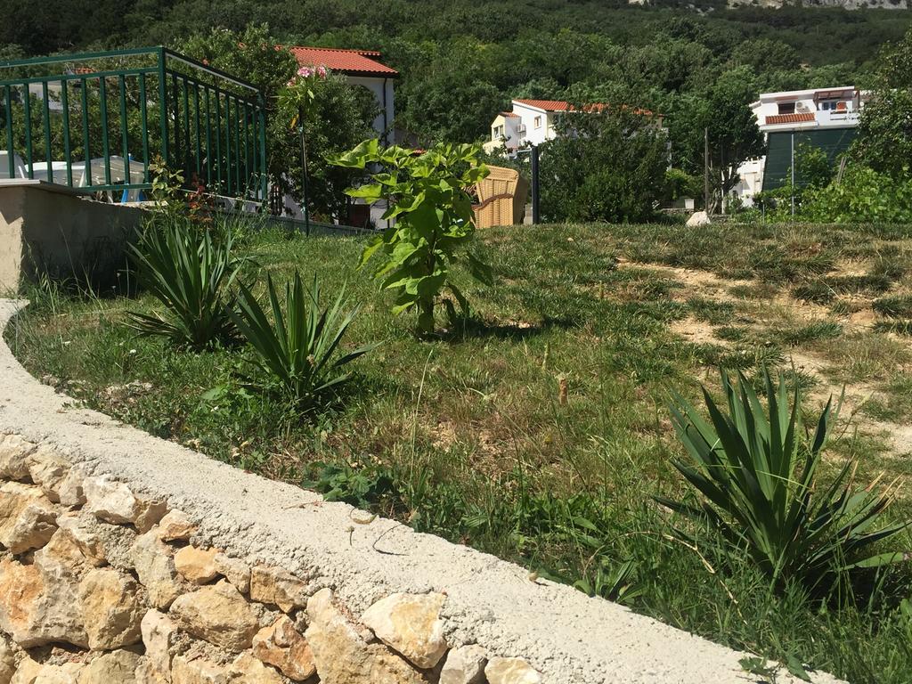 Apartments Juranic I Baška Buitenkant foto