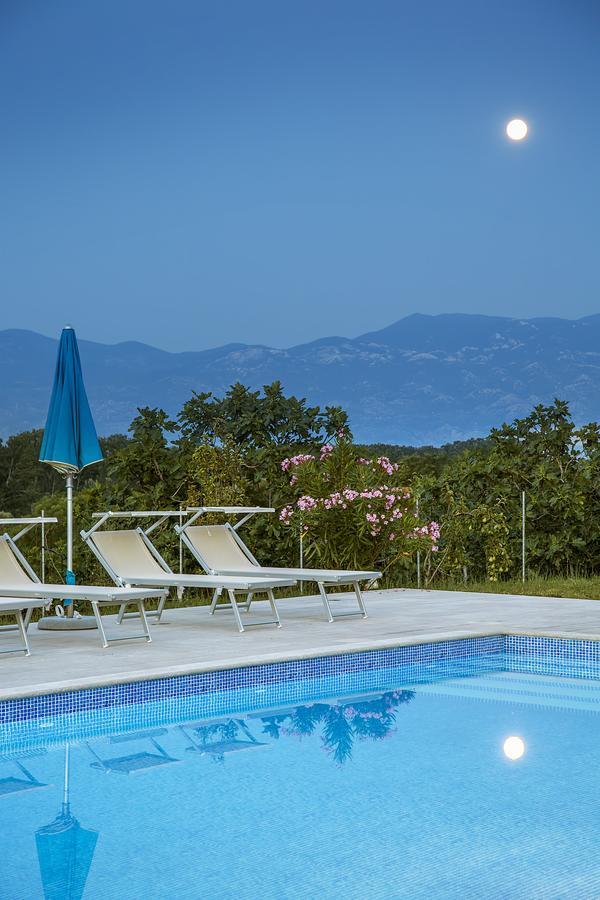 Apartments Juranic I Baška Buitenkant foto