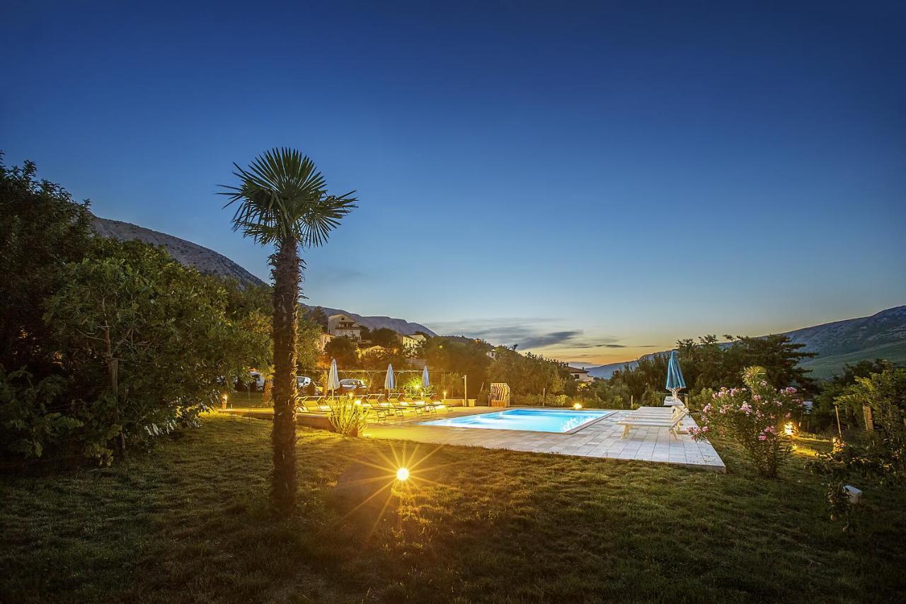 Apartments Juranic I Baška Buitenkant foto